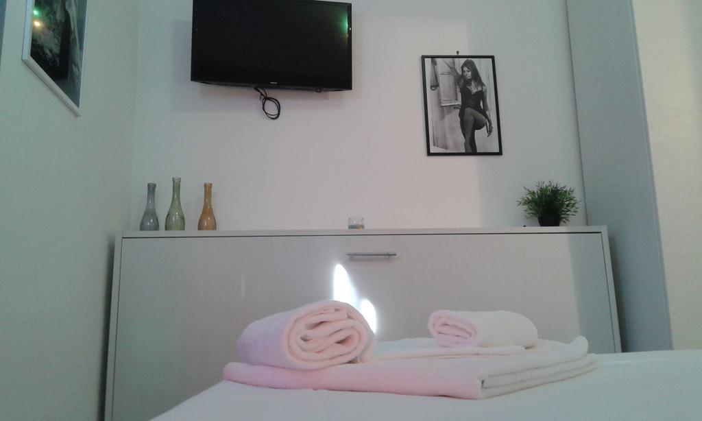 Holidays In Rome - Guesthouse Dış mekan fotoğraf